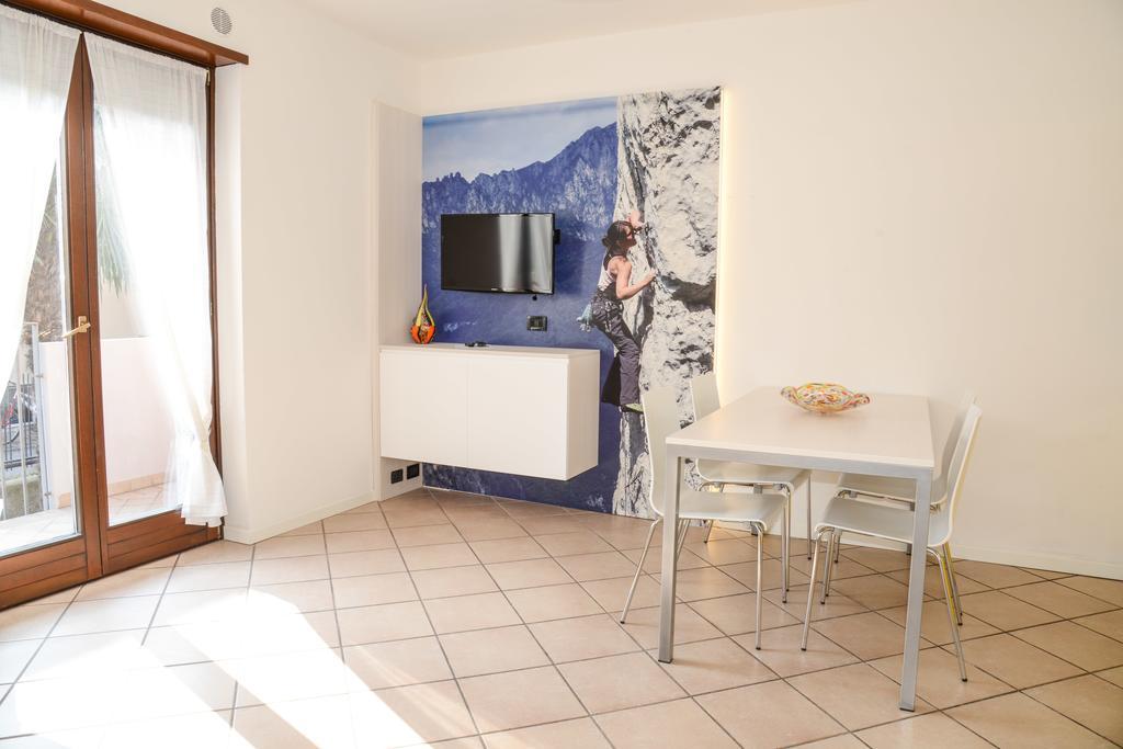 Residence Franca B&B Arco Exterior foto